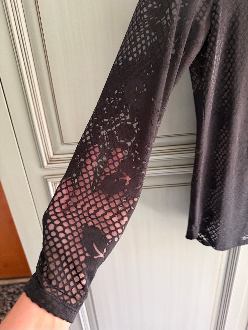 Cache Black Long-Sleeve Lace-Pattern Top - Picture 2 of 5